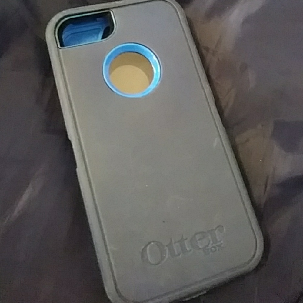 Otter box for Iphone 5s